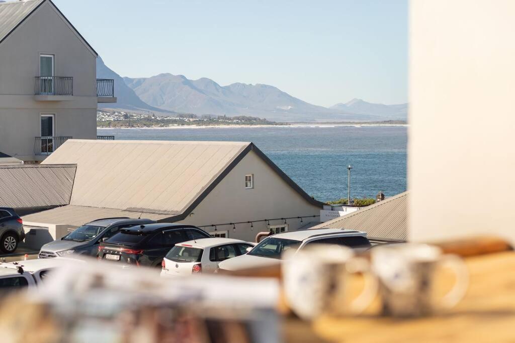 Hermanus Waterfront, Sea View Apartment With Balcony Exterior foto