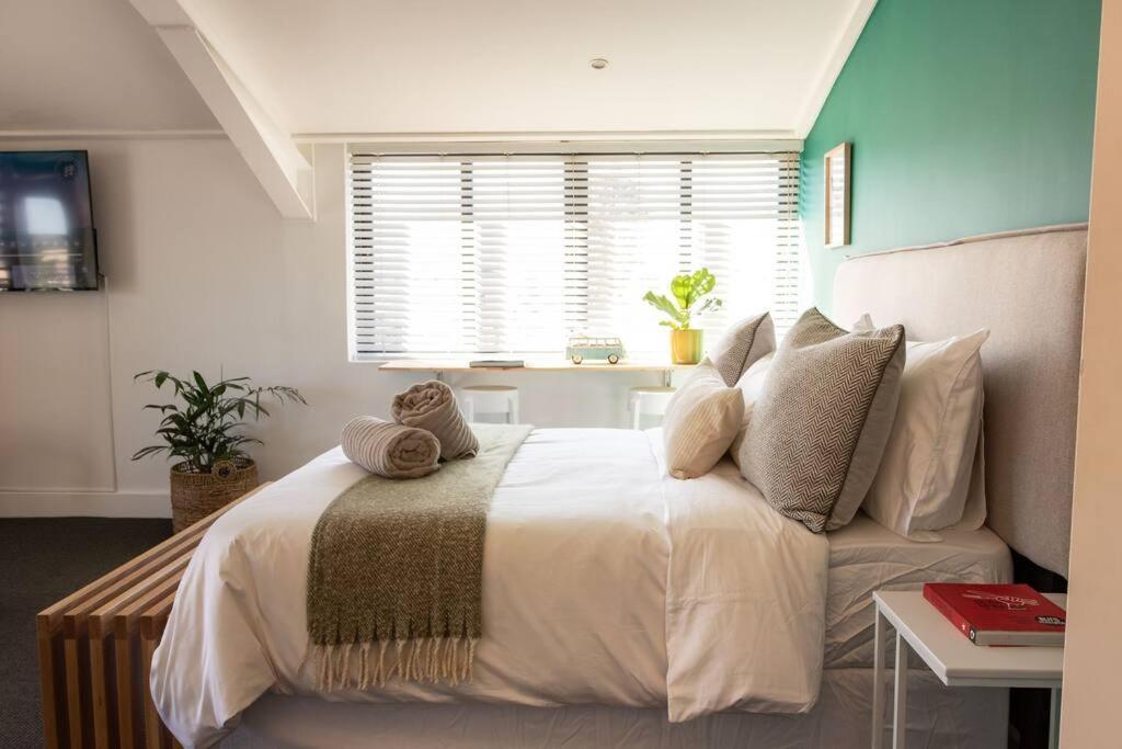 Hermanus Waterfront, Sea View Apartment With Balcony Exterior foto