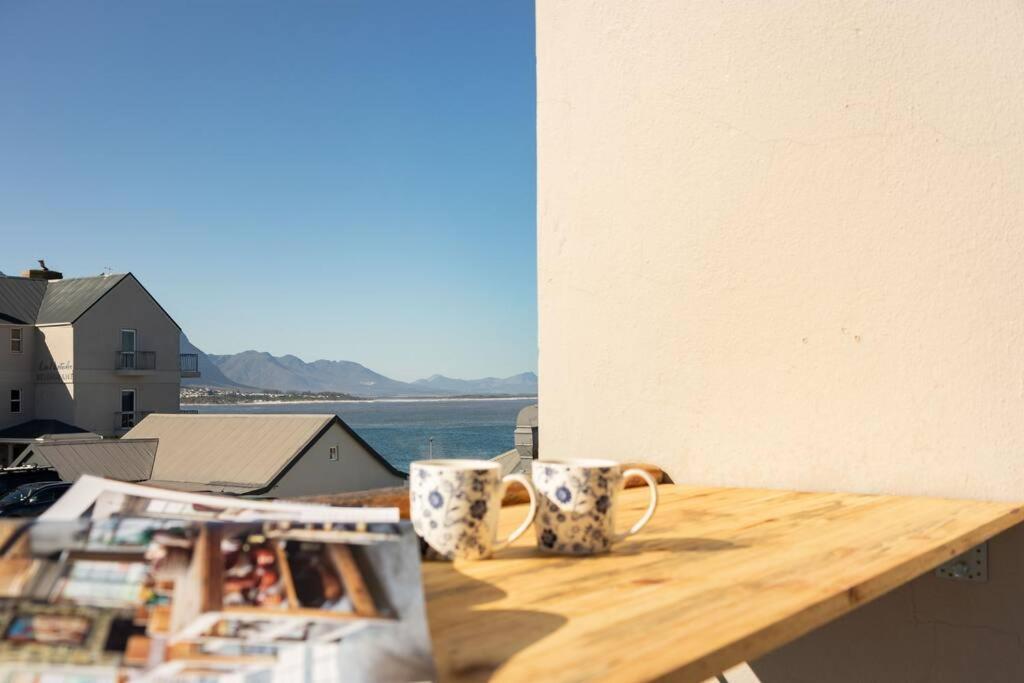 Hermanus Waterfront, Sea View Apartment With Balcony Exterior foto
